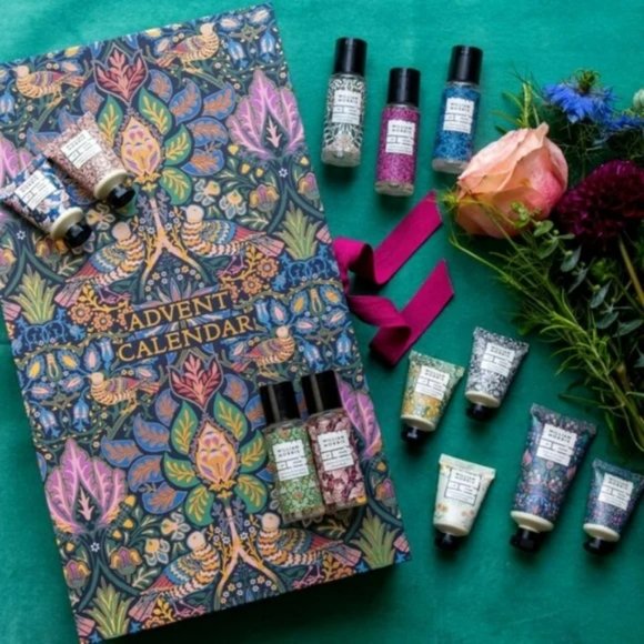 William Morris Bath & Body Advent Calendar William Morris Gift Set
